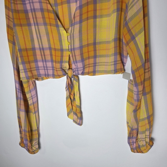 BP Plaid Long Sleeve Crop Tie-Front Blouse - Picture 6 of 9